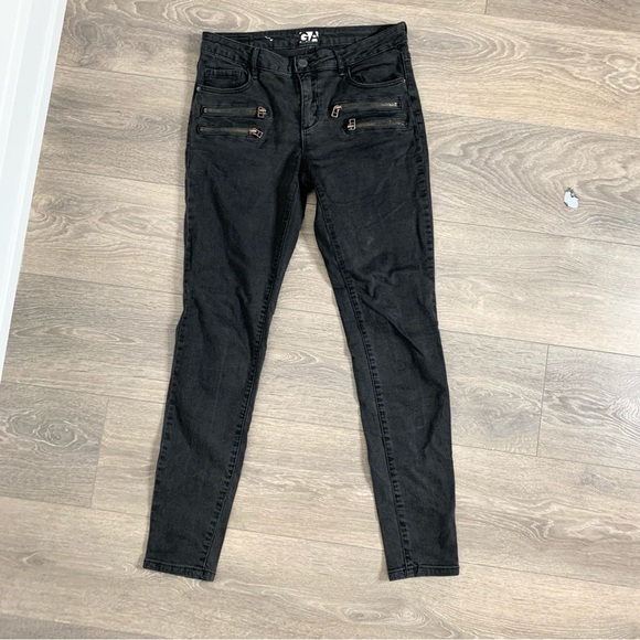 Garage Women’s Jeans High Rise Waist Jegging Stretch Denim Zipper Black Size 5 - Picture 5 of 10